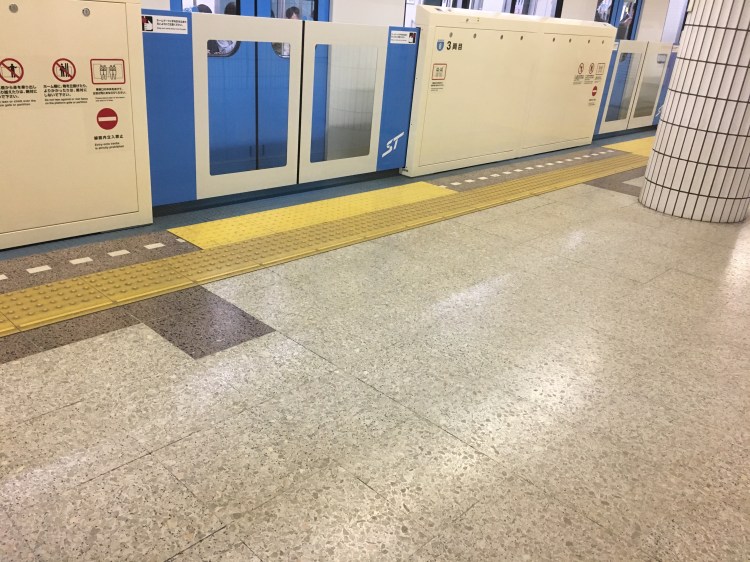 97EF90EC-B560-4AE9-B24F-79D2BADF72D8